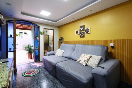 Sala de casa à venda com 2 quartos, 100m² em Parque Pinheiros, Taboão da Serra
