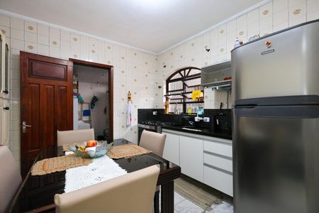 Cozinha de casa à venda com 2 quartos, 100m² em Parque Pinheiros, Taboão da Serra