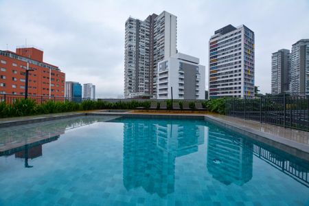 Apartamento para alugar com 24m², 1 quarto e sem vaga Apartamento para alugar com 24m², 1 quarto e sem vagaPISCINA