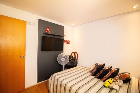 Apartamento para alugar com 120m², 3 quartos e 1 vagaQuarto 01