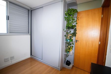 Apartamento para alugar com 120m², 3 quartos e 1 vagaQuarto 03- Escritório 