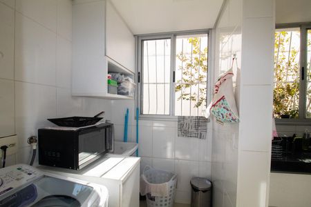 Apartamento para alugar com 120m², 3 quartos e 1 vagaÁrea de Serviço