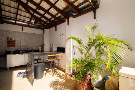 Apartamento para alugar com 120m², 3 quartos e 1 vagaÁrea Privativa 