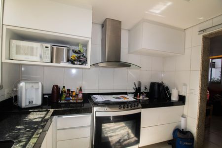Apartamento para alugar com 120m², 3 quartos e 1 vagaCozinha 