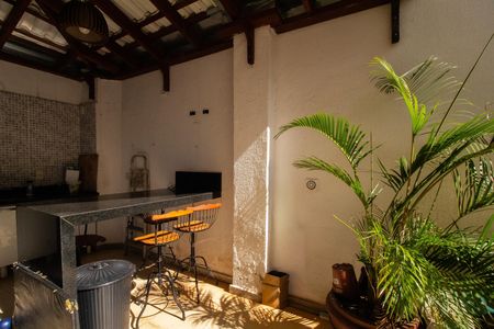Apartamento para alugar com 120m², 3 quartos e 1 vagaÁrea Privativa 