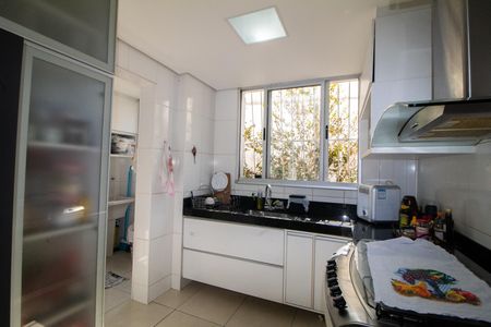 Apartamento para alugar com 120m², 3 quartos e 1 vagaCozinha 