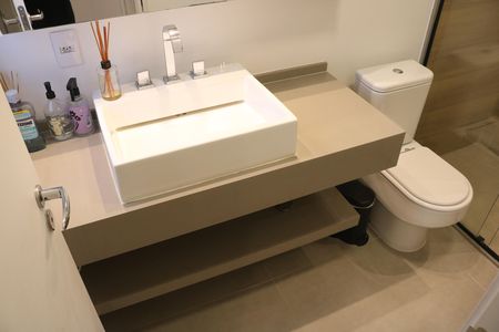Apartamento para alugar com 104m², 3 quartos e 2 vagasBanheiro 3