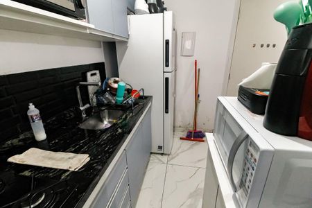 Apartamento para alugar com 44m², 2 quartos e 1 vaga Apartamento para alugar com 44m², 2 quartos e 1 vagaCozinha - Armários