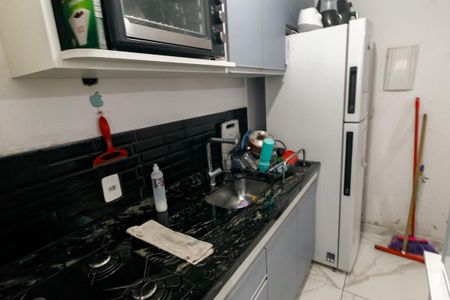 Apartamento para alugar com 44m², 2 quartos e 1 vaga Apartamento para alugar com 44m², 2 quartos e 1 vagaCozinha - Armários