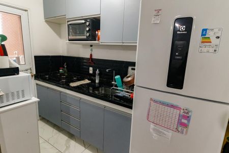 Apartamento para alugar com 44m², 2 quartos e 1 vaga Apartamento para alugar com 44m², 2 quartos e 1 vagaCozinha - Armários