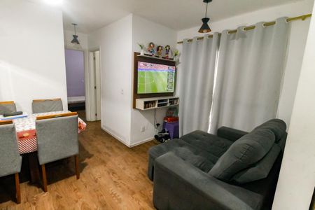 Sala de apartamento para alugar com 2 quartos, 44m² em Jardim Record, Taboão da Serra