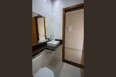 Casa à venda com 5 quartos, 136m² em Qnp 30, Brasília