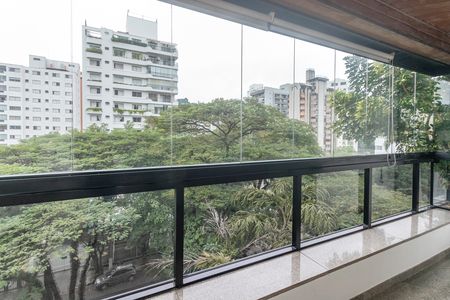 Apartamento para alugar com 245m², 3 quartos e 4 vagasVarada da Sala