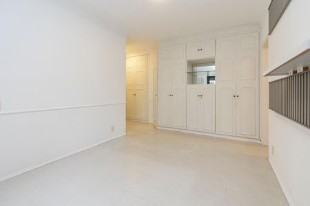 Apartamento para alugar com 245m², 3 quartos e 4 vagasSuíte 1