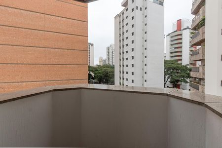 Apartamento para alugar com 245m², 3 quartos e 4 vagasVaranda da Suíte 1