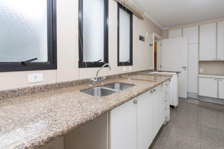 Apartamento para alugar com 245m², 3 quartos e 4 vagasCozinha
