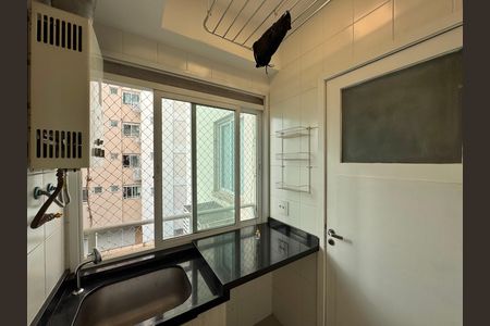 Apartamento para alugar com 86m², 3 quartos e 2 vagas Apartamento para alugar com 86m², 3 quartos e 2 vagasCozinha e Área de Serviço