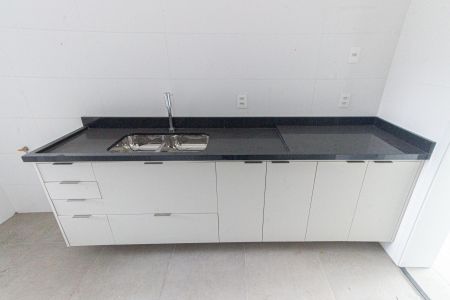 Apartamento à venda com 116m², 3 quartos e 3 vagas Apartamento à venda com 116m², 3 quartos e 3 vagasCozinha