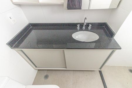 Apartamento à venda com 116m², 3 quartos e 3 vagas Apartamento à venda com 116m², 3 quartos e 3 vagasBanheiro da Suíte 1