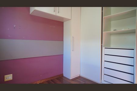 Quarto 1 de apartamento para alugar com 2 quartos, 38m² em Jardim Dona Leopoldina, Porto Alegre