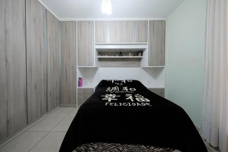 Casa à venda com 100m², 2 quartos e 2 vagasSuíte 1