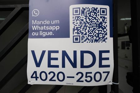 Casa à venda com 100m², 2 quartos e 2 vagasFachada
