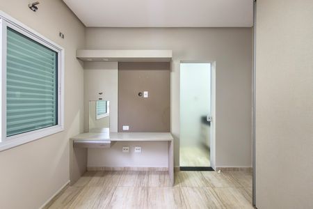 Casa para alugar com 217m², 4 quartos e 4 vagasSuíte 2