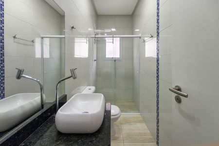 Casa para alugar com 217m², 4 quartos e 4 vagasBanheiro da Suíte 4