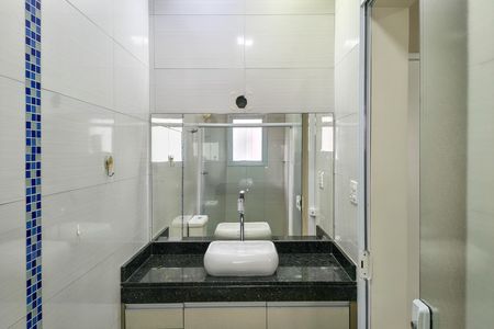 Casa para alugar com 217m², 4 quartos e 4 vagasBanheiro da Suíte 2