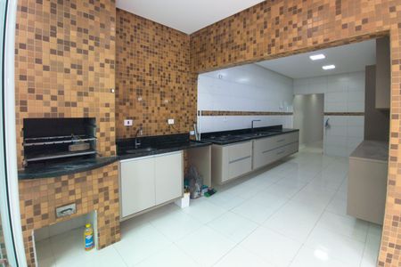 Casa para alugar com 217m², 4 quartos e 4 vagasCozinha