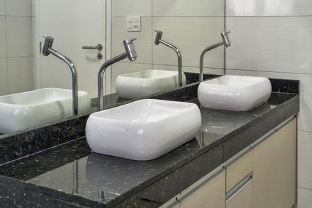 Casa para alugar com 217m², 4 quartos e 4 vagasBanheiro da Suíte 1