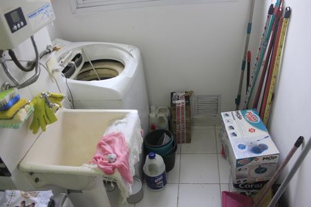 Apartamento à venda com 50m², 2 quartos e 1 vagaCozinha com lavanderia 