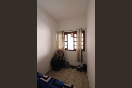 Casa à venda com 214m², 4 quartos e 2 vagasQuarto 1