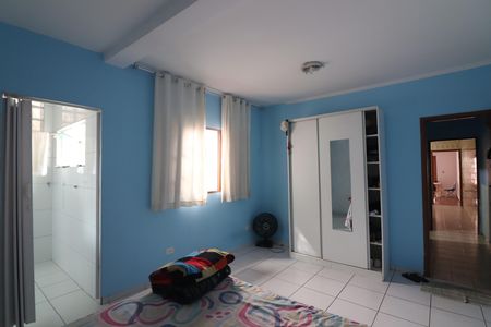 Casa à venda com 214m², 4 quartos e 2 vagasQuarto 3
