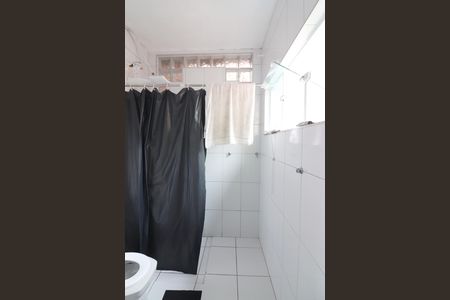 Casa à venda com 214m², 4 quartos e 2 vagasBanheiro 3