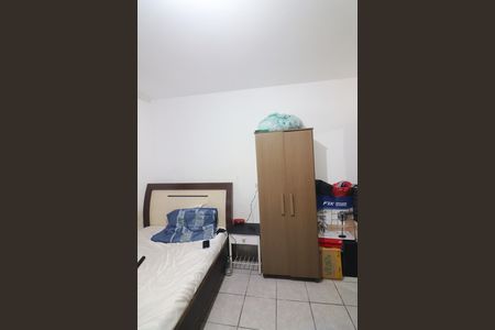Casa à venda com 214m², 4 quartos e 2 vagasQuarto 4