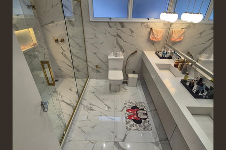 Casa de condomínio para alugar com 368m², 5 quartos e 2 vagas