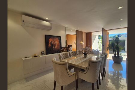 Casa de Condomínio à venda com 5 quartos, 368m² em Recreio dos Bandeirantes, Rio de Janeiro