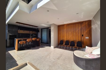 Casa de condomínio para alugar com 368m², 5 quartos e 2 vagas