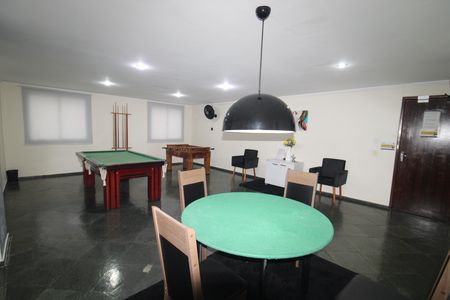 Apartamento para alugar com 58m², 2 quartos e 1 vagaÁrea Comum