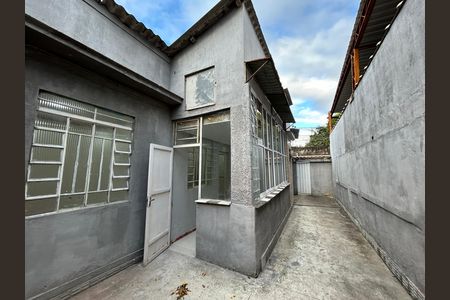 Casa para alugar com 70m², 1 quarto e sem vagaFachada