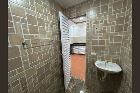 Casa para alugar com 70m², 1 quarto e sem vagaBanheiro