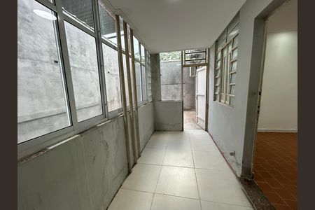 Varanda de casa para alugar com 1 quarto, 70m² em Olinda, Nilópolis