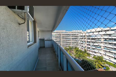 Apartamento à venda com 198m², 5 quartos e 3 vagasVaranda