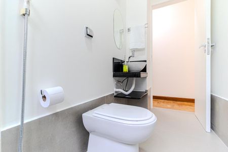 Casa de condomínio à venda com 135m², 3 quartos e 1 vagaBanheiro Social