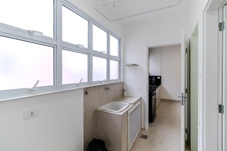 Casa de condomínio à venda com 135m², 3 quartos e 1 vagaÁrea de Serviço
