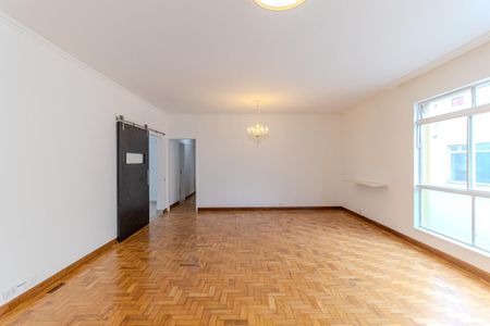 Casa de condomínio à venda com 135m², 3 quartos e 1 vagaSala