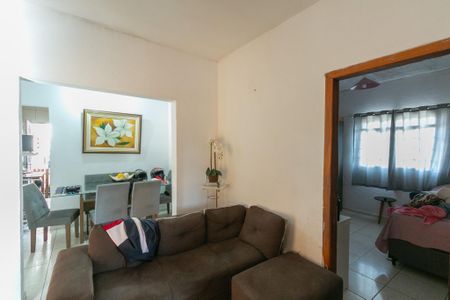 Casa à venda com 6 quartos, 250m² em Dona Clara, Belo Horizonte