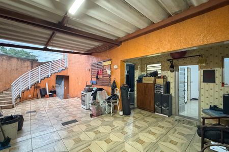 Casa à venda com 100m², 3 quartos e 2 vagasÁrea de Serviço