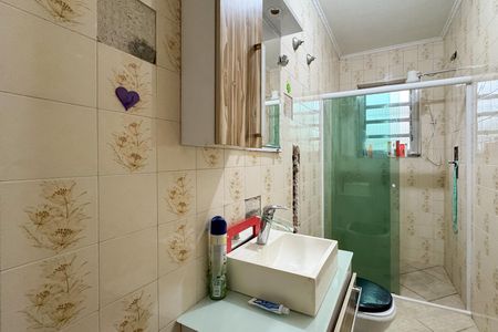 Casa à venda com 100m², 3 quartos e 2 vagasBanheiro Social